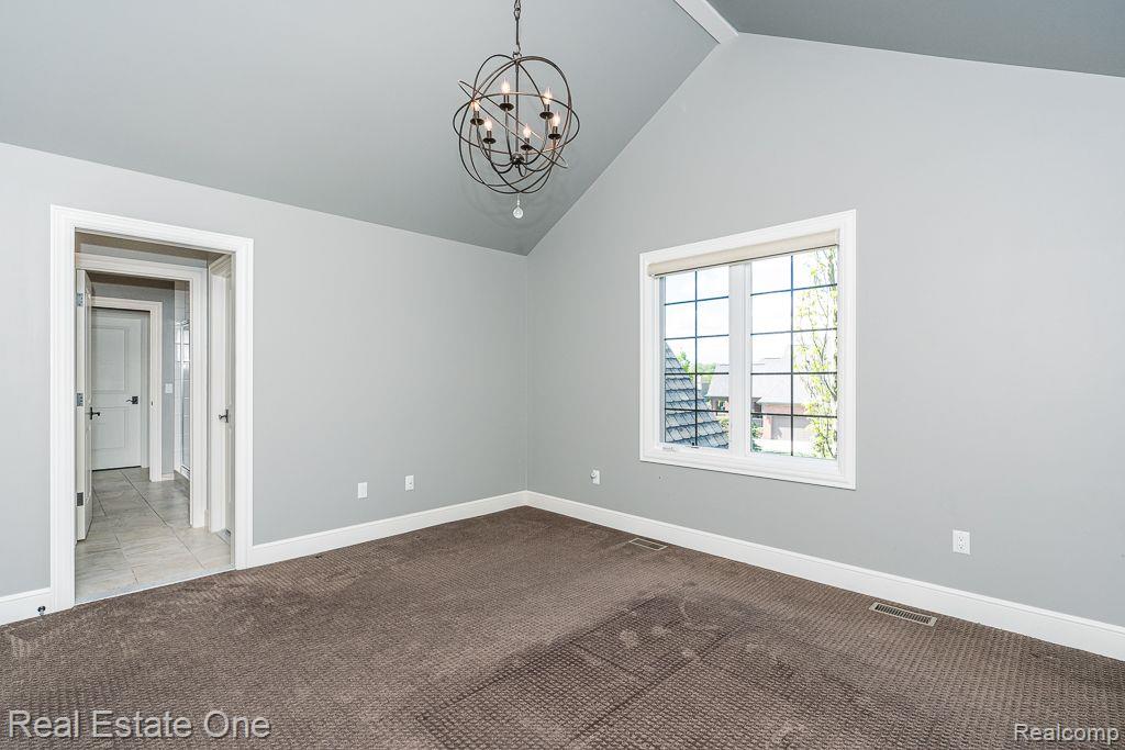 611 Wellington Circle, Rochester Hills, MI 48309 — Photo 63