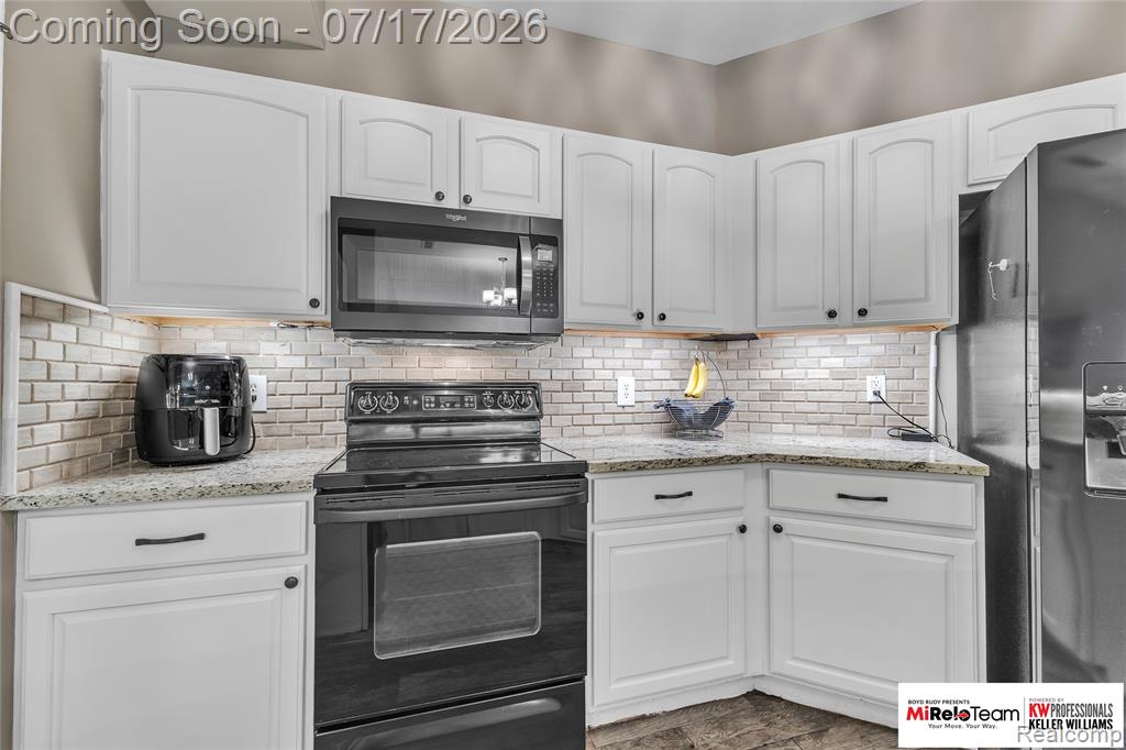 5950 E Island Drive, Ypsilanti, MI 48197 — Photo 17
