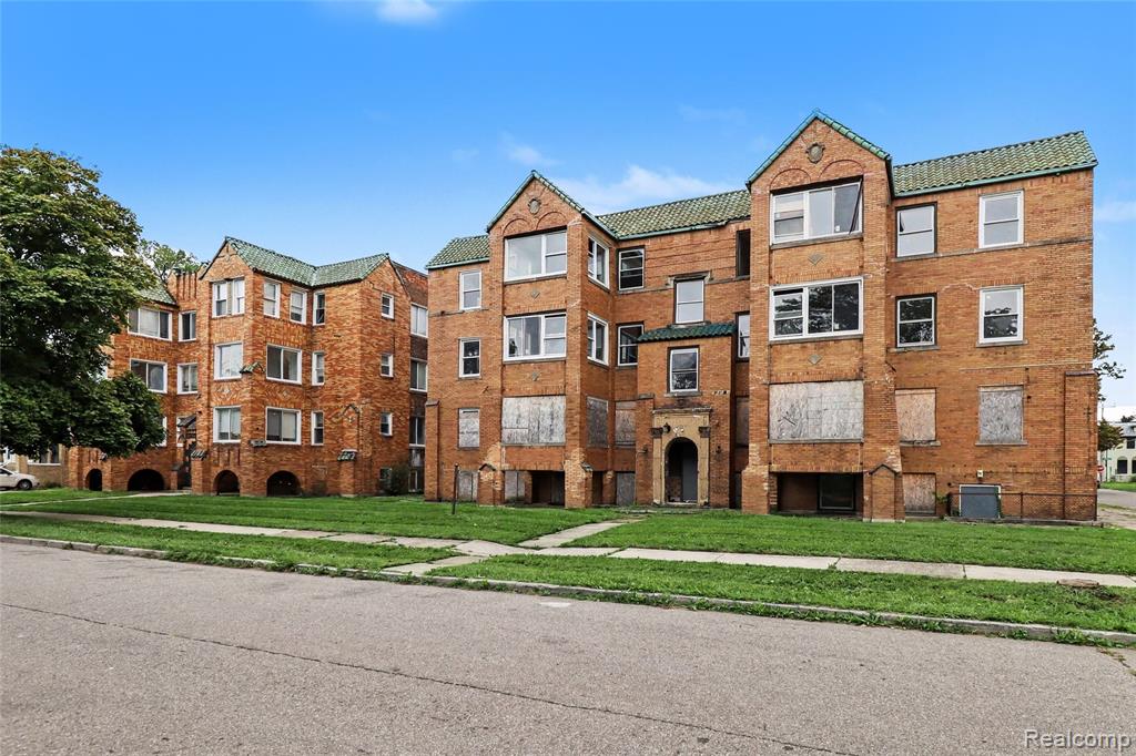 3017 W Buena Vista Street, Detroit, MI 48238
