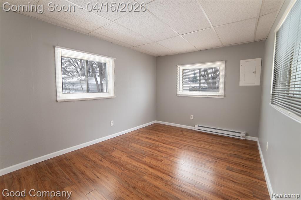 544 E Dallas Avenue, Madison Heights, MI 48071 — Photo 16
