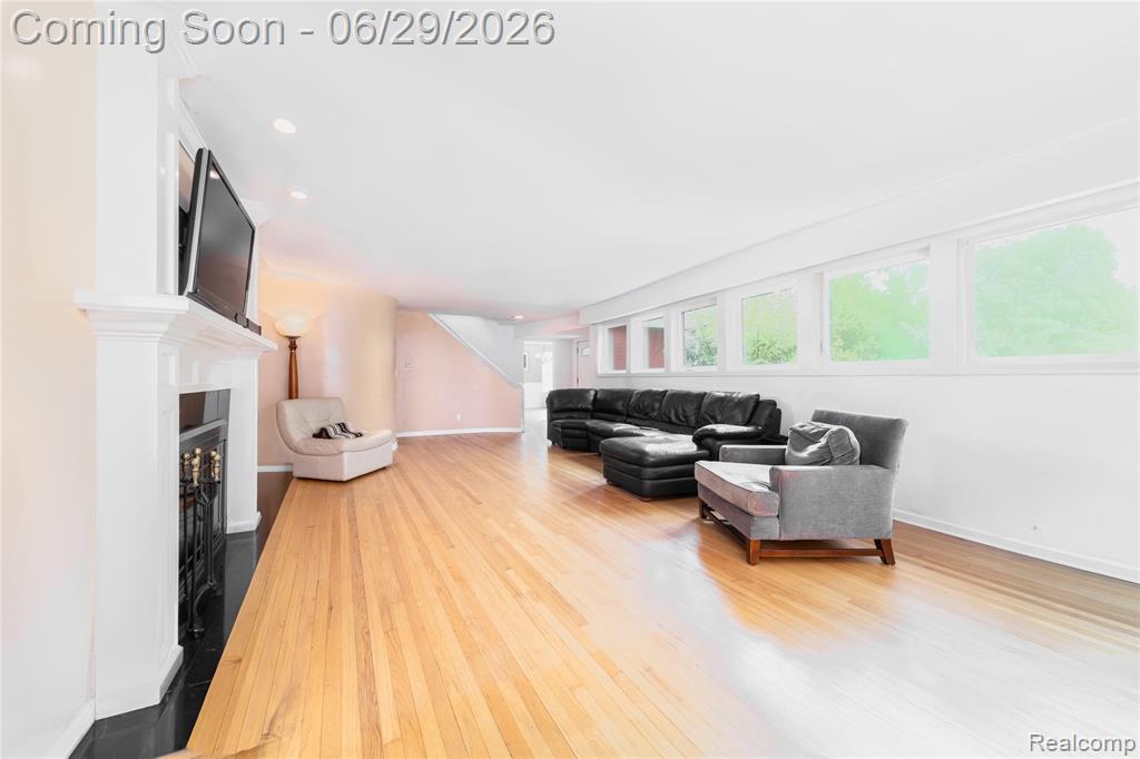 622 Sunningdale Drive, Grosse Pointe, MI 48236 — Photo 4
