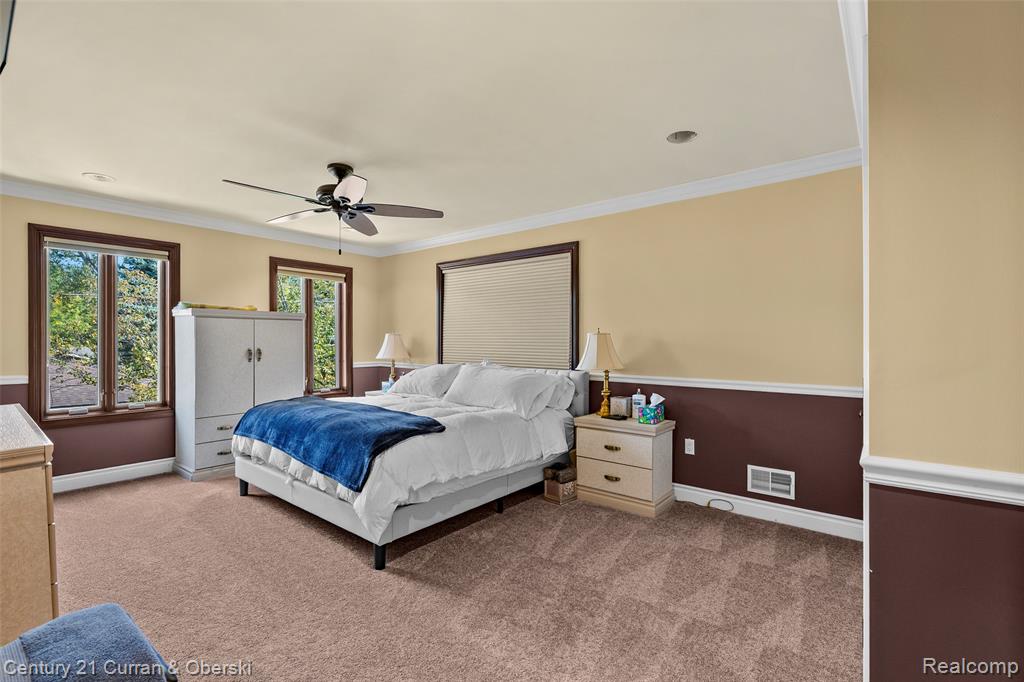 5984 Campus Drive, Dearborn Heights, MI 48127 — Photo 31