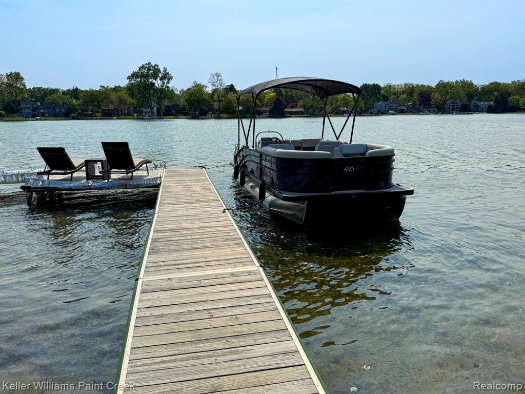 6847 Alden Drive, West Bloomfield, MI 48324 — Photo 43