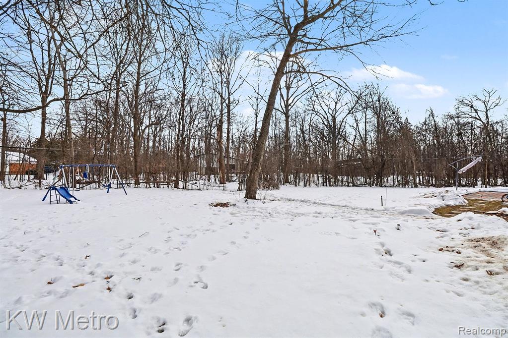 5865 Dunmore Court, West Bloomfield, MI — Photo 46