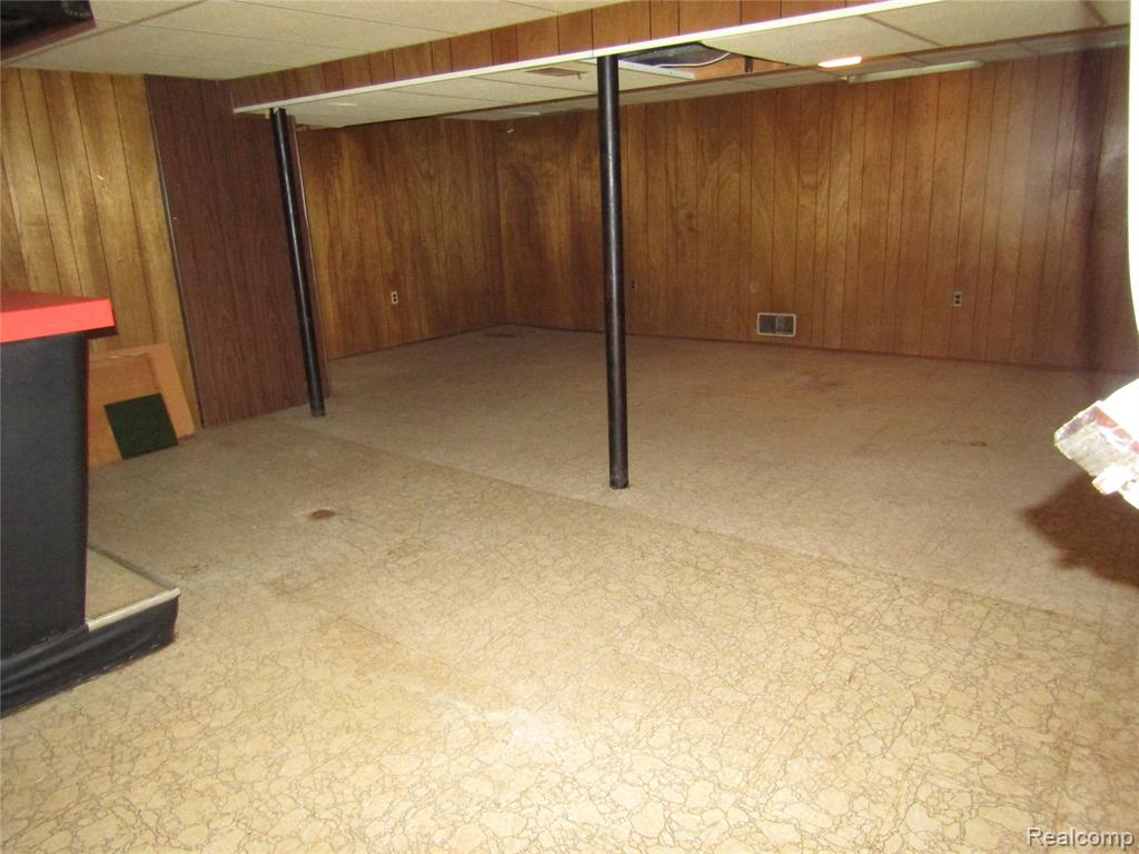 8160 Fenton, Dearborn Heights, MI 48127 — Photo 26