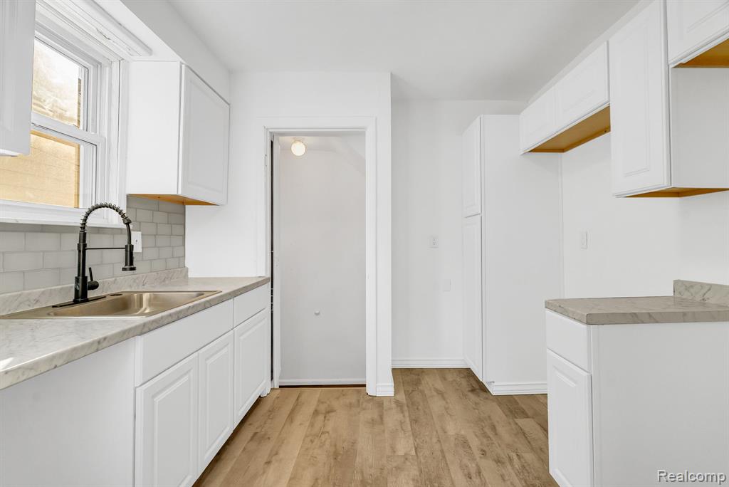 6235 Rosemont Avenue, Detroit, MI 48228 — Photo 10