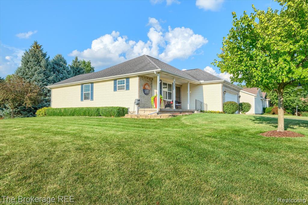 5281 Magnolia Drive, Grand Blanc, MI 48439 — Photo 4