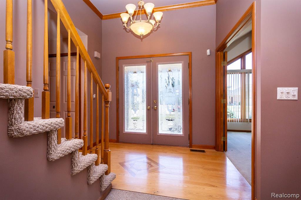 53071 SPRINGHILL MEADOWS Drive, Macomb, MI 48042 — Photo 8