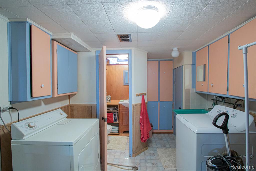25125 CAMPBELL Avenue, Warren, MI 48089 — Photo 18