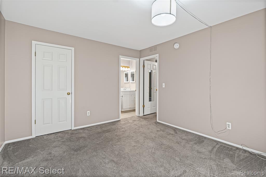 250 Briarcrest Drive, 129, Ann Arbor, MI 48104 — Photo 26