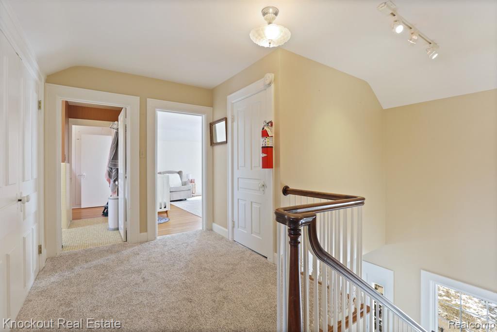 5383 Riverview Drive, Bridgeport, MI 48722 — Photo 36