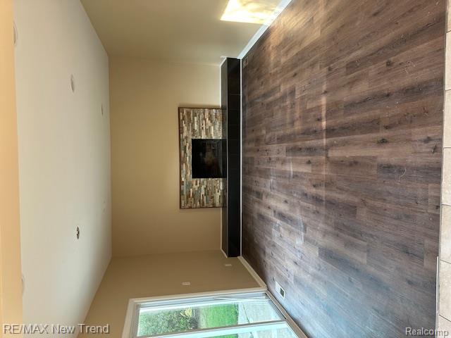 6546 Beverly Crest Drive, West Bloomfield, MI — Photo 6