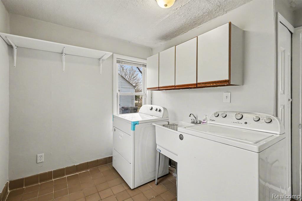 5825 N Newburgh Road, Westland, MI — Photo 15