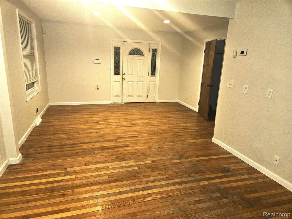 815 NAFUS Street, Owosso, MI 48867 — Photo 2