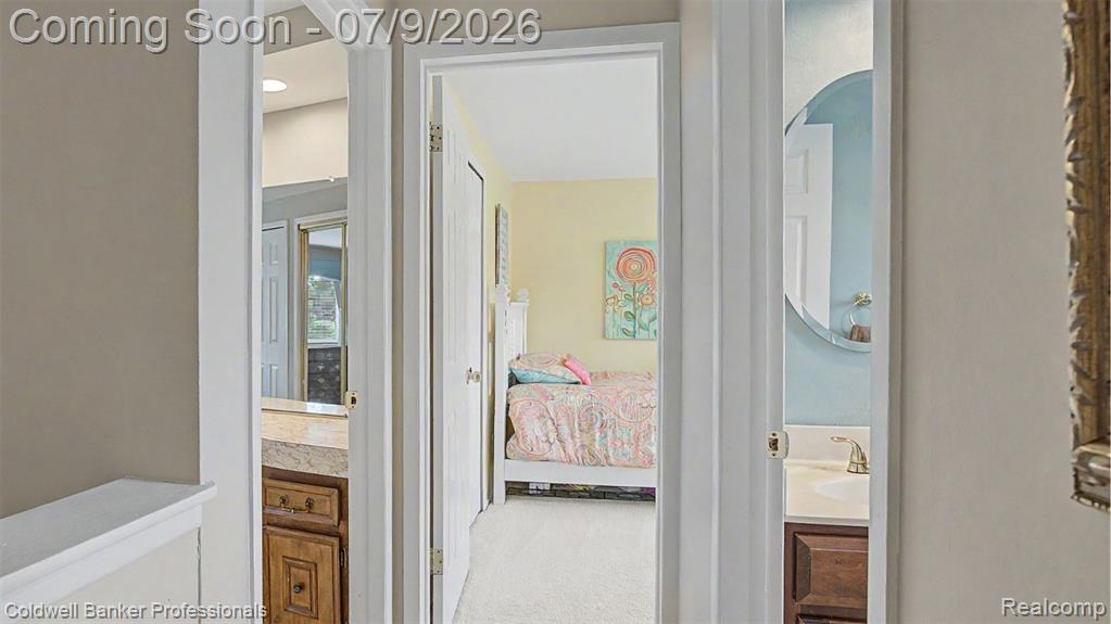 8731 Paulina Drive, Sterling Heights, MI 48312 — Photo 36