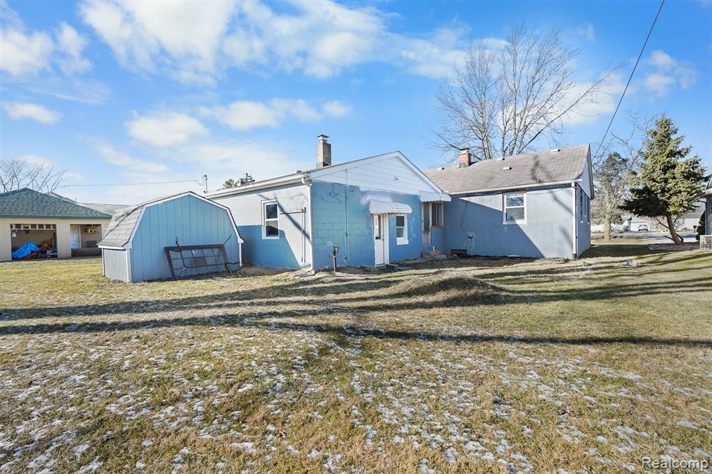 47978 Jefferson Avenue, Chesterfield, MI 48047 — Photo 30