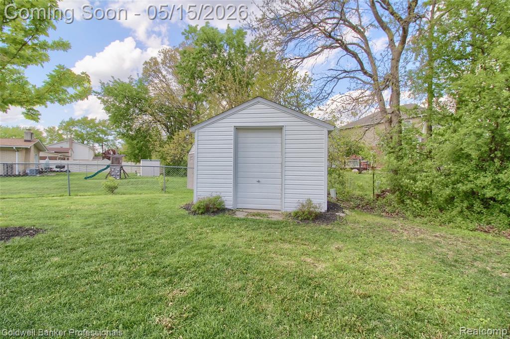 5866 Willow Creek Drive, Canton, MI 48187 — Photo 34