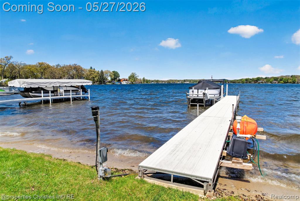 9696 Elizabeth Lake Road, White Lake, MI — Photo 9