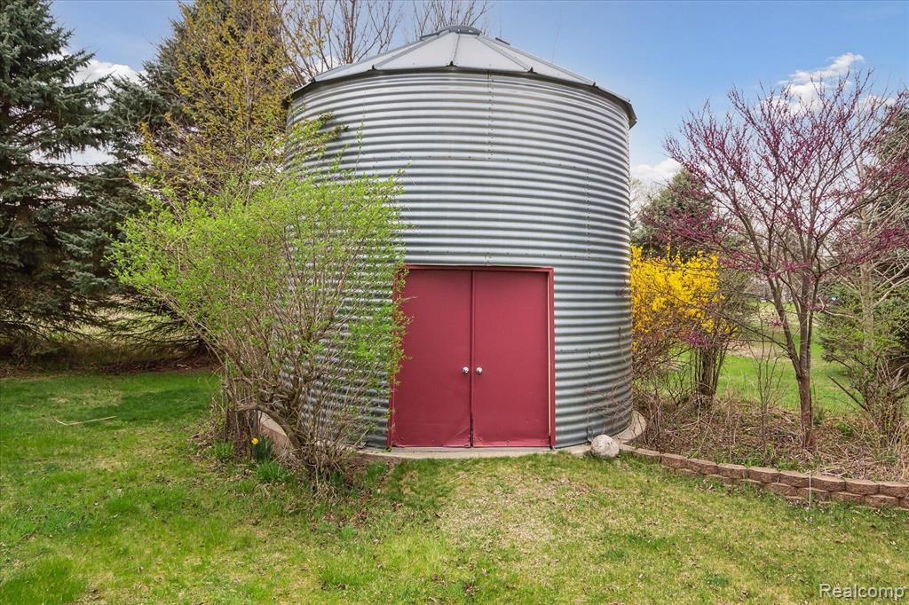 7830 WEBSTER CHURCH Road, Whitmore Lake, MI 48189 — Photo 53