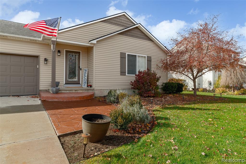 9031 Posey Drive, Northfield, MI 48189 — Photo 2