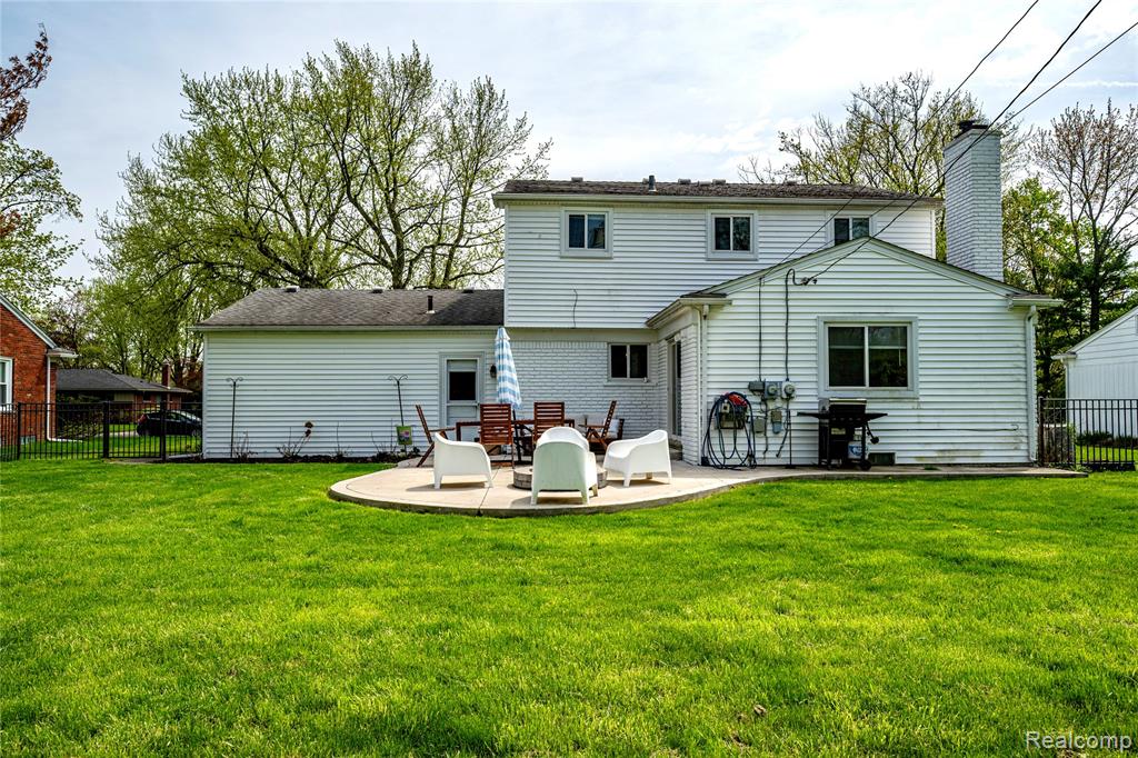 16956 Lauderdale Avenue, Beverly Hills, MI 48025 — Photo 38