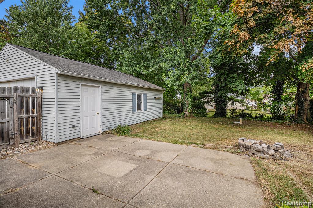 4172 Dallas Avenue, Holt, MI 48842 — Photo 14