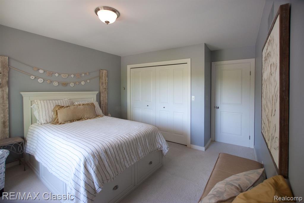 218 Whitlock Street, 10, Saline, MI 48176 — Photo 20