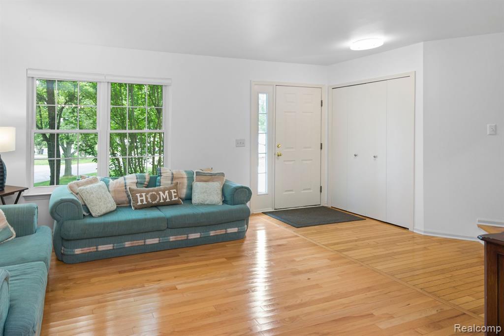 3251 DUNWOODIE Road, Ann Arbor, MI 48105 — Photo 15