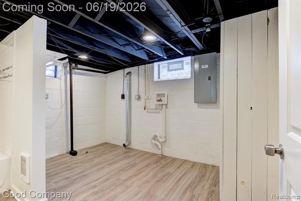 831 W Breckenridge Street, Ferndale, MI 48220 — Photo 43