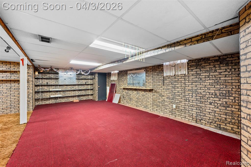 516 E Woodward Heights Boulevard, Hazel Park, MI 48030 — Photo 19