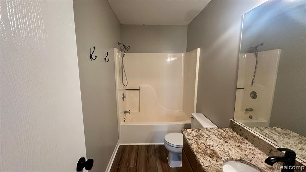 350 Timberwood Trail, Ortonville, MI 48462 — Photo 28