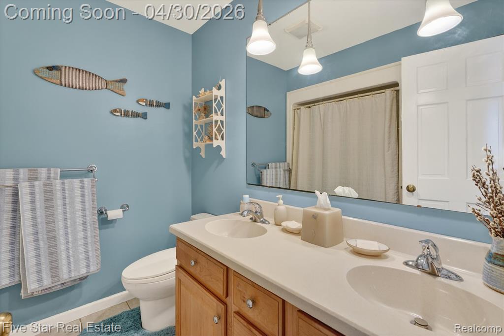 630 Sunset, White Lake, MI 48383 — Photo 20