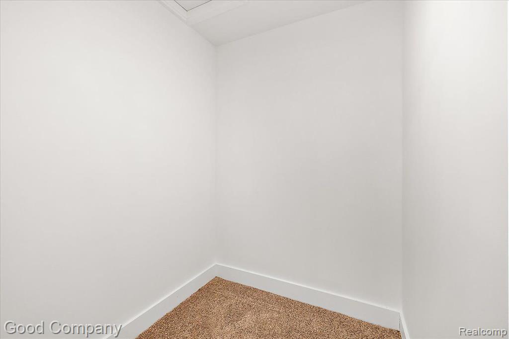 494 BLOOMFIELD Avenue, Pontiac, MI 48341 — Photo 32
