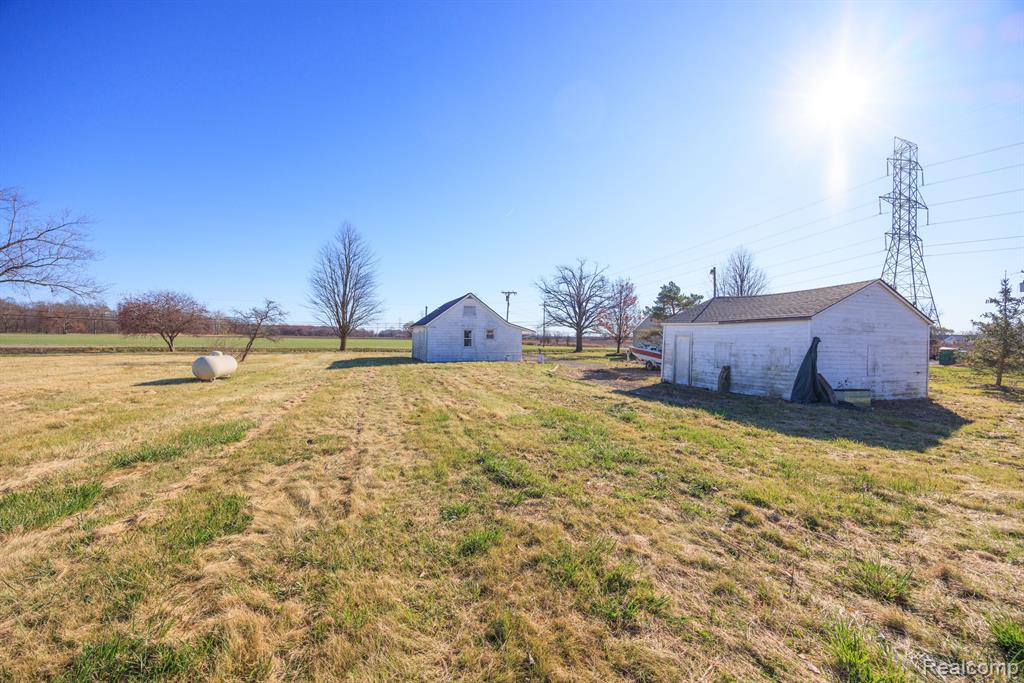 63575 North Avenue, Ray, MI — Photo 22