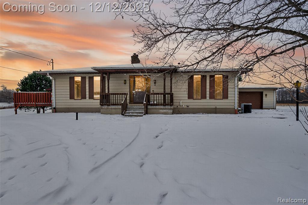 6347 Johnson Road, Flushing, MI 48433 — Photo 2