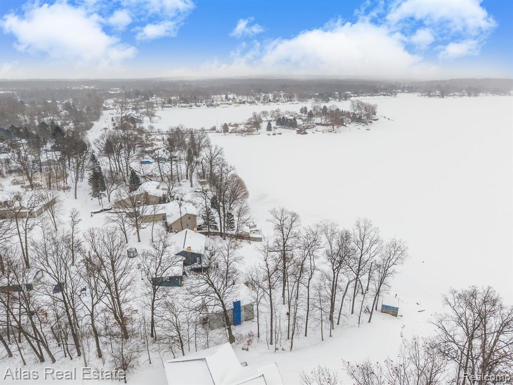 10128 Dar Lane, Goodrich Vlg, MI — Photo 16