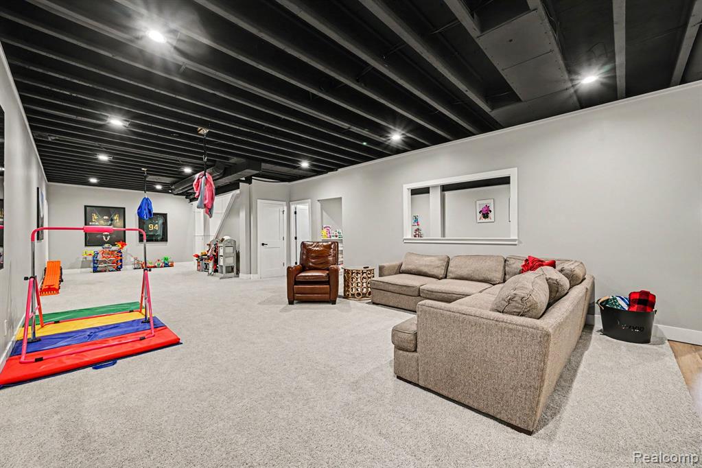 2943 Sleeth Road, Commerce Twp, MI 48382 — Photo 37