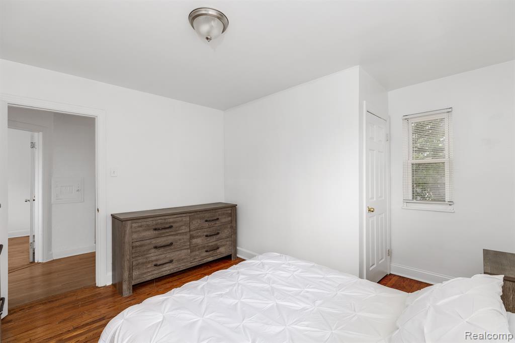 5957 THREE MILE Drive, Detroit, MI 48224 — Photo 15