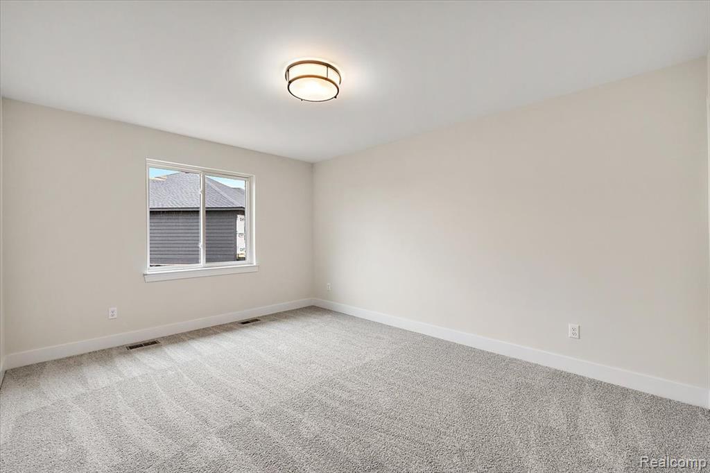 50318 Mistwood Drive, Macomb, MI 48042 — Photo 37