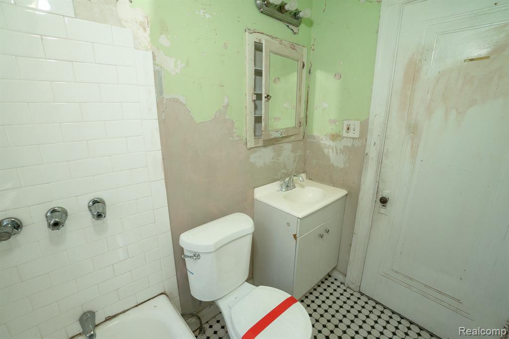 14845 FREELAND Street, Detroit, MI 48227 — Photo 12