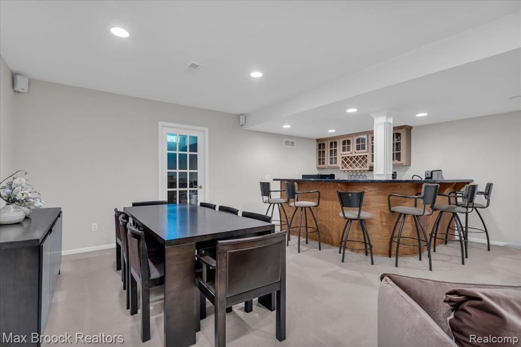 6324 Wildwood Lane, West Bloomfield, MI 48324 — Photo 37