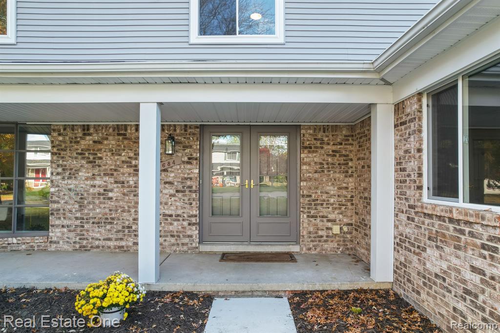 684 ABBEY, Rochester Hills, MI 48307 — Photo 55