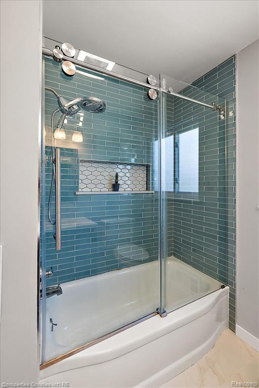816 W Baker Avenue, Clawson, MI — Photo 36