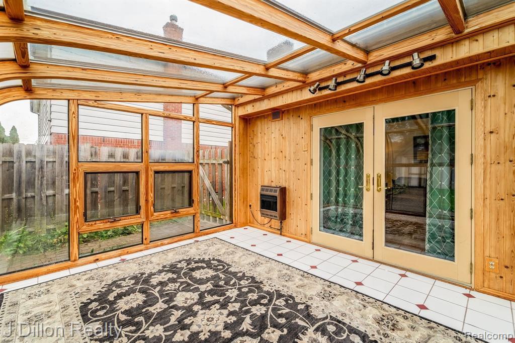 43682 LOMBARDY Drive, Canton, MI 48187 — Photo 34