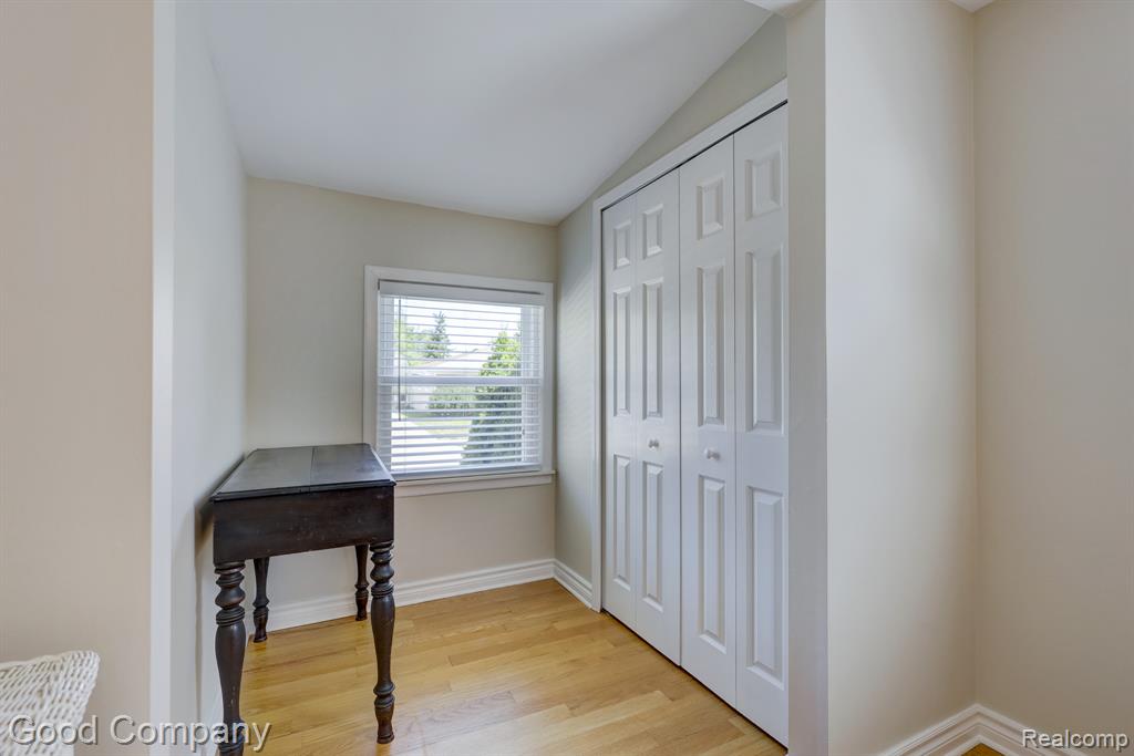 45 W Morehouse Avenue, Hazel Park, MI 48030 — Photo 19