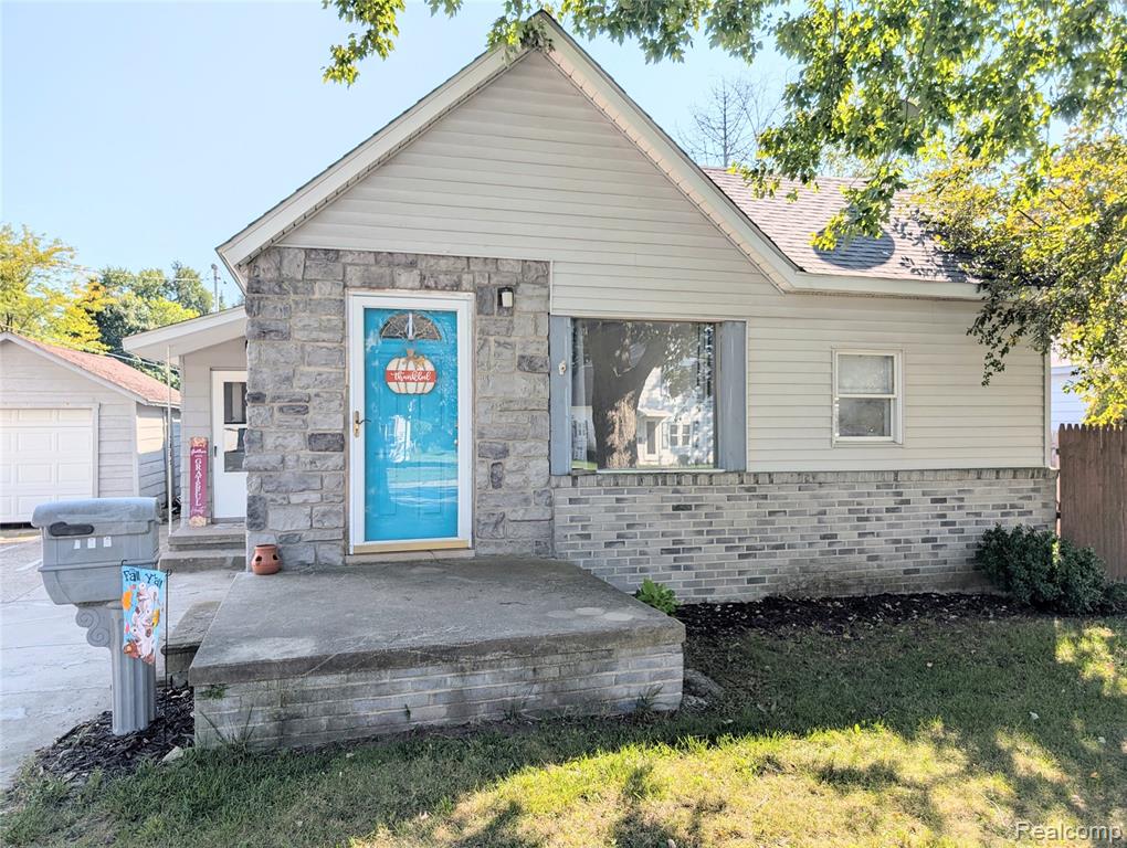 136 Fair Street, Bad Axe, MI 48413 — Photo 4