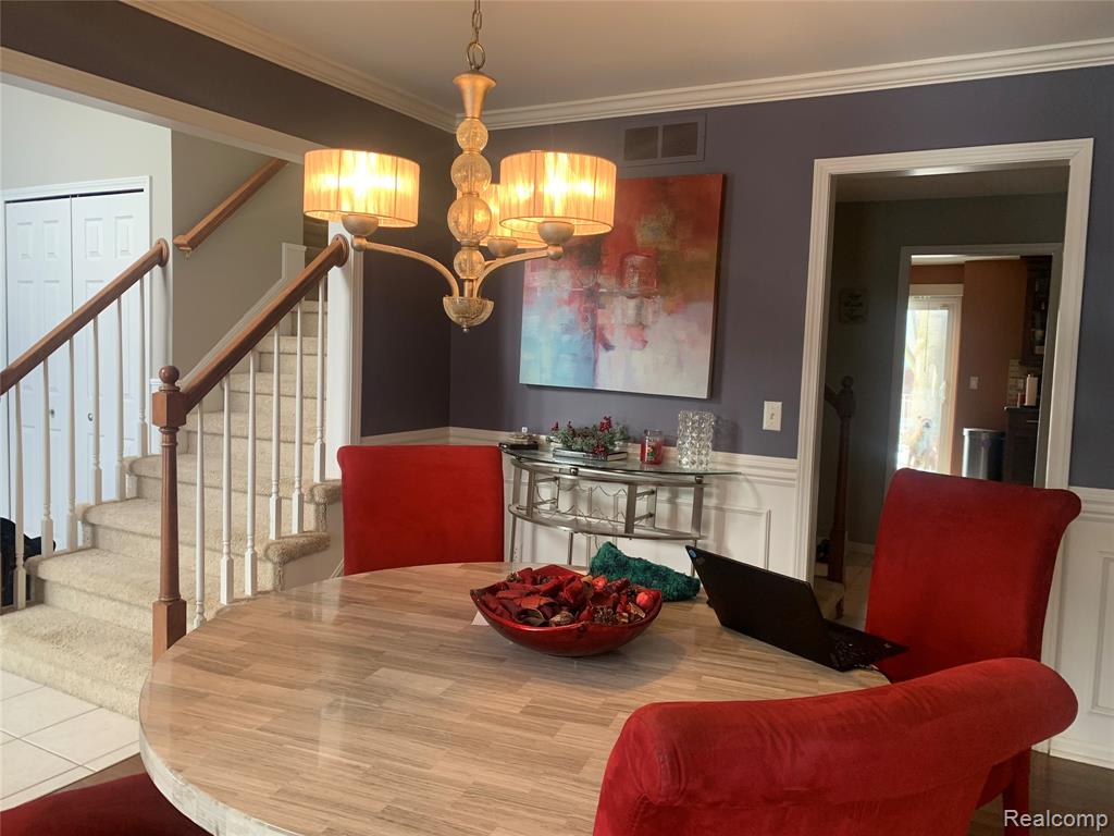 48711 Cross Creek Drive, Macomb, MI 48044 — Photo 9