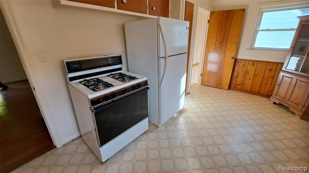 940 Coolidge Avenue, Clawson, MI — Photo 10