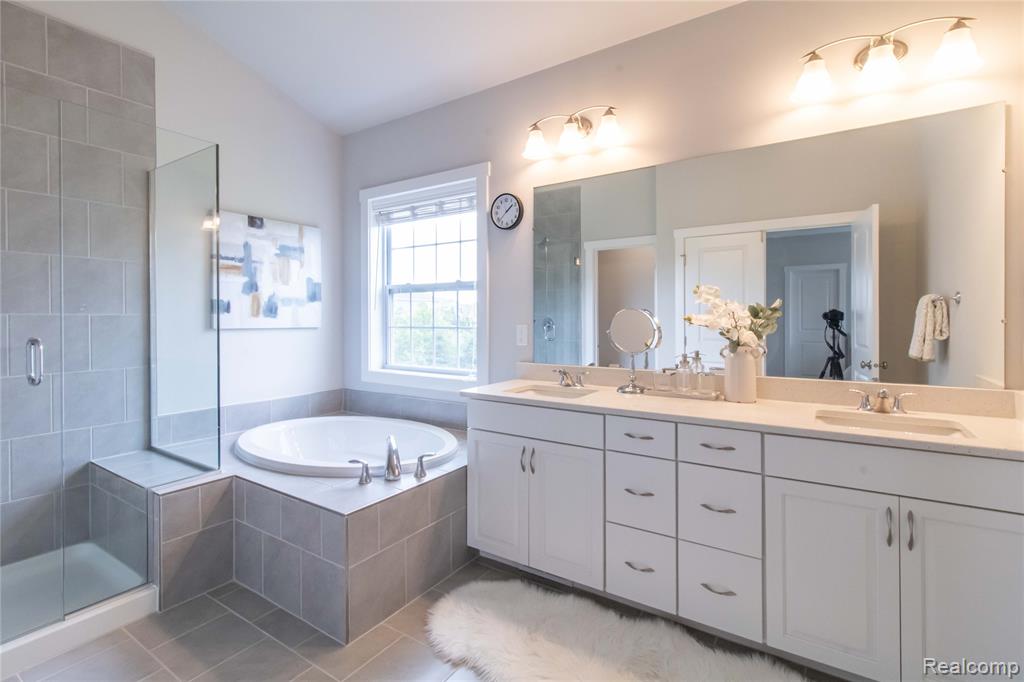 1648 S Tannytown Road, Canton, MI 48188 — Photo 41
