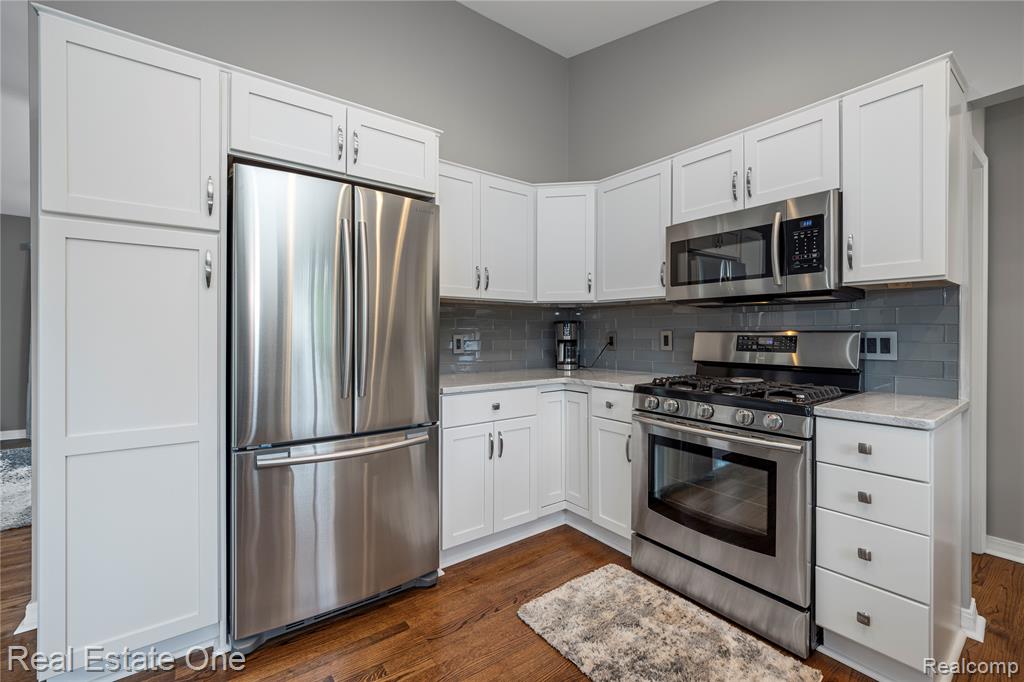 8736 El Dorado Drive, White Lake, MI — Photo 15